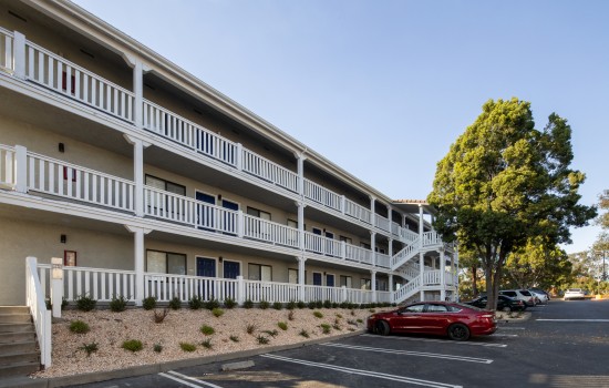 SureStay Fairfield - Parking